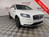 Photo of 2022 Pristine White Metallic Tri-Coat Lincoln Nautilus