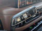 Thumbnail of 2022 Pristine White Metallic Tri-Coat Lincoln Nautilus