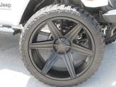 Thumbnail of 2022 Bright White Clearcoat Jeep Gladiator