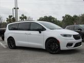 Thumbnail of 2025 Bright White Clearcoat Chrysler Pacifica