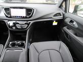 Thumbnail of 2025 Bright White Clearcoat Chrysler Pacifica