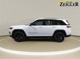 Thumbnail of 2024 Bright White Clearcoat Jeep Grand Cherokee
