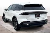 Thumbnail of 2025 White Platinum Metallic Tri-Coat Lincoln Nautilus