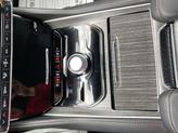 Thumbnail of 2024 Diamond Black Crystal Pearlcoat Jeep Wagoneer
