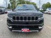 Thumbnail of 2024 Diamond Black Crystal Pearlcoat Jeep Wagoneer