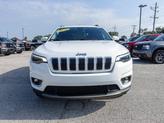 Thumbnail of 2020 Bright White Clearcoat Jeep Cherokee