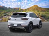 Thumbnail of 2026 Iridescent Pearl Tricoat Chevrolet Trailblazer