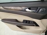 Thumbnail of 2018 Pearl Lincoln MKC