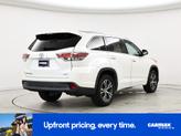 Thumbnail of 2016 White Toyota Highlander