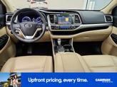 Thumbnail of 2016 White Toyota Highlander