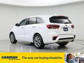 Thumbnail of 2019 White Kia Sorento