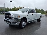 Thumbnail of 2024 Bright White Clearcoat RAM 3500