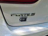 Thumbnail of 2017 Snow White Pearl Kia Forte5
