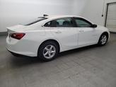 Thumbnail of 2018 Summit White Chevrolet Malibu