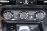 Thumbnail of 2025 Aspen White Tricoat Nissan Kicks