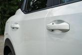 Thumbnail of 2025 Aspen White Tricoat Nissan Kicks