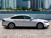 Thumbnail of 2025 Platinum White Pearl Honda Accord