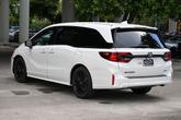 Thumbnail of 2026 Platinum White Pearl Honda Odyssey