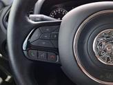 Thumbnail of 2020 Alpine White Clearcoat Jeep Renegade