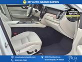 Thumbnail of 2022 Crystal White Metallic Volvo XC60