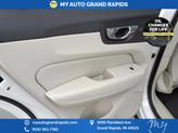 Thumbnail of 2022 Crystal White Metallic Volvo XC60