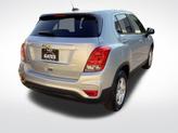 Thumbnail of 2020 Silver Ice Metallic Chevrolet Trax