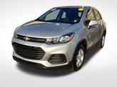 Thumbnail of 2020 Silver Ice Metallic Chevrolet Trax