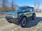 Photo of 2023 Eruption Green Metallic Ford Bronco