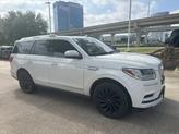 Photo of 2020 White Lincoln Navigator