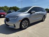 Thumbnail of 2022 Lunar Silver Metallic Honda Odyssey