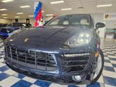 Photo of 2017 Blue Porsche Macan
