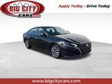 Photo of 2024 Super Black Nissan Altima