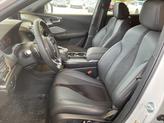 Thumbnail of 2025 Platinum White Pearl Acura RDX