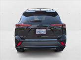 Thumbnail of 2022 Opulent Amber Toyota Highlander