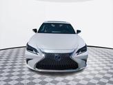Thumbnail of 2019 Eminent White Pearl Lexus ES 300h