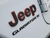 Thumbnail of 2025 Bright White Clearcoat Jeep Gladiator