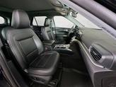 Thumbnail of 2022 Agate Black Metallic Ford Explorer