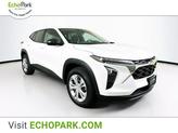 Photo of 2025 Summit White Chevrolet Trax