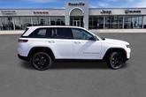 Thumbnail of 2025 Bright White Clearcoat Jeep Grand Cherokee
