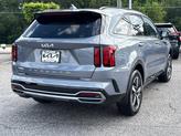 Thumbnail of 2022 Everlasting Silver Kia Sorento