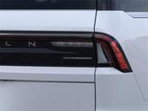 Thumbnail of 2025 Crystal White Metallic Lincoln Navigator