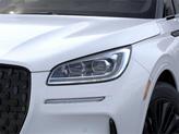 Thumbnail of 2025 Crystal White Metallic Lincoln Corsair