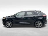 Thumbnail of 2019 Agate Black Metallic Ford Edge