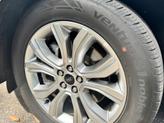 Thumbnail of 2024 Silver Metallic Ford Edge