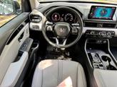 Thumbnail of 2025 Lunar Silver Metallic Honda Pilot