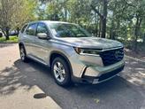 Photo of 2025 Lunar Silver Metallic Honda Pilot