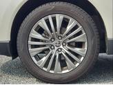 Thumbnail of 2021 Blizzard Pearl Toyota Venza
