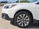 Thumbnail of 2017 Crystal White Pearl Subaru Outback