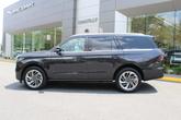 Thumbnail of 2025 Starlight Gray Premium Colorant Lincoln Navigator