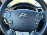 Thumbnail of 2013 WHITE Hyundai Genesis